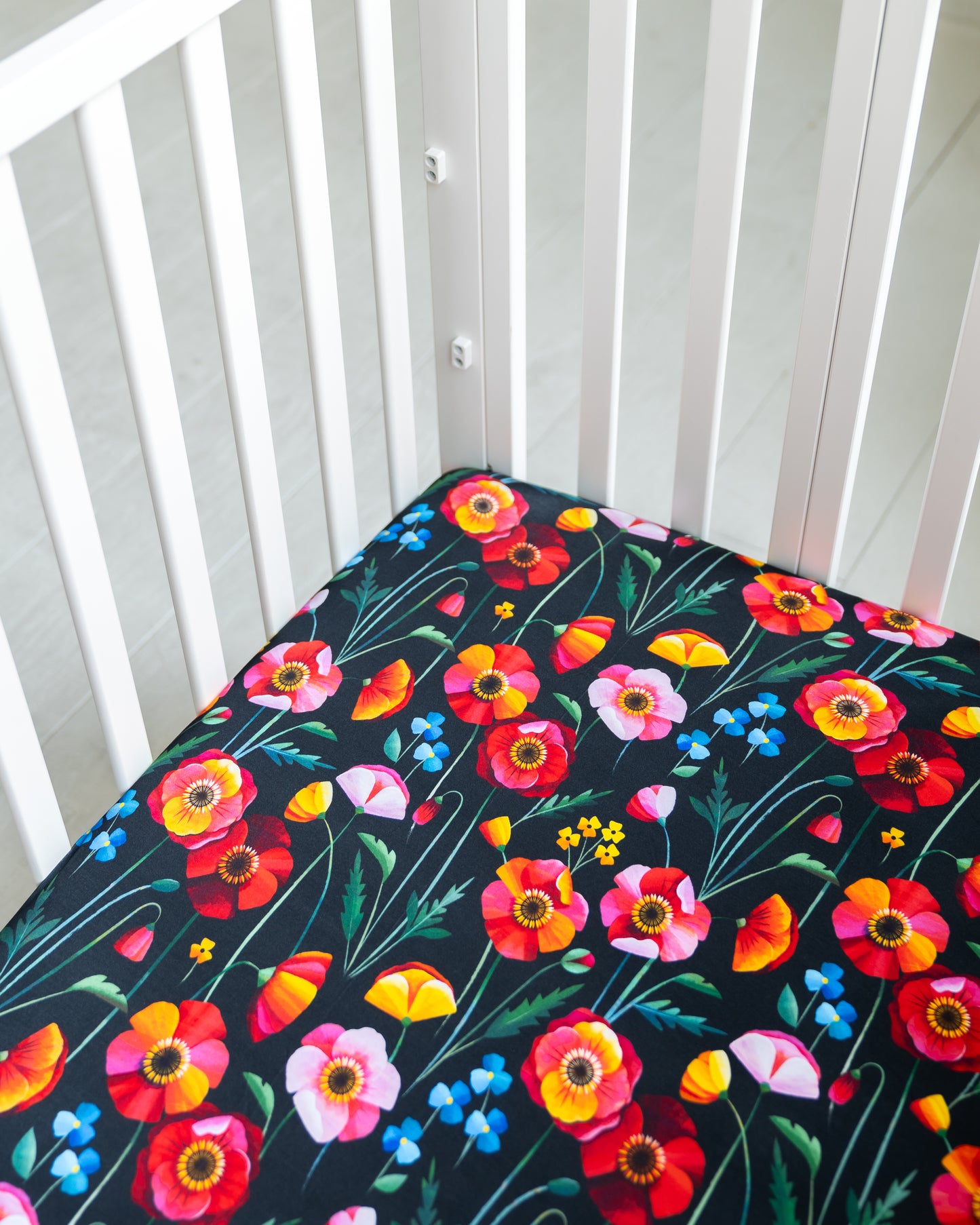 Pretty Poppies StretchLuxe Fitted Crib Sheet (Single)